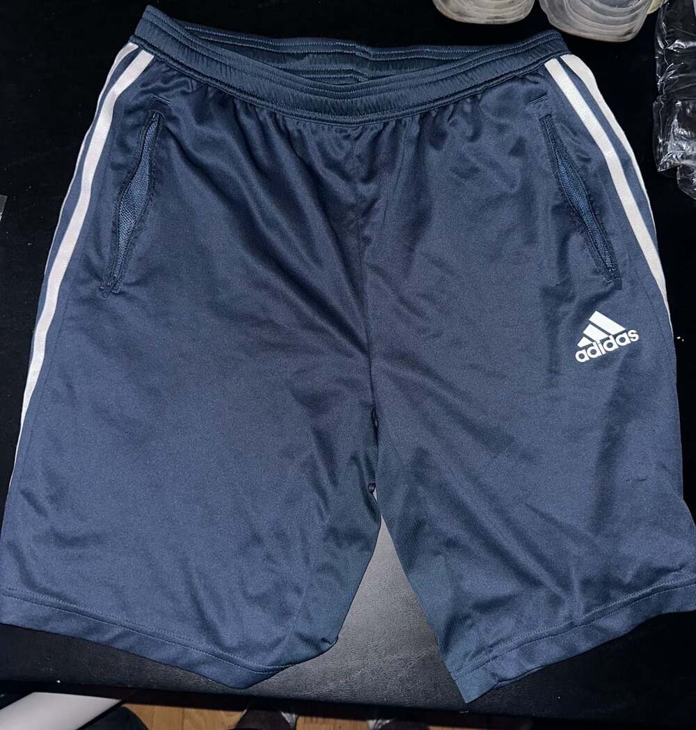 Adidas Men's Designed 2 Move 3-Stripes Zip Pocket Shorts Navy Large